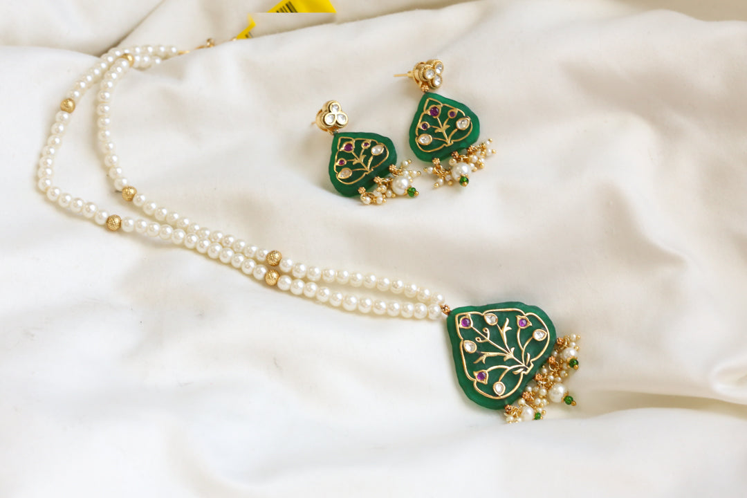 Green Inlay Necklace Set