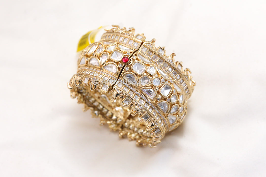 Gajraaj Kundan Polki Look Alike Bangle  (2.4 Openable)