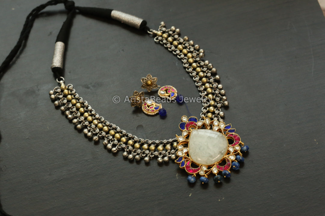 Moonstone Jadau Kundan Pendant Necklace Set - Style 2