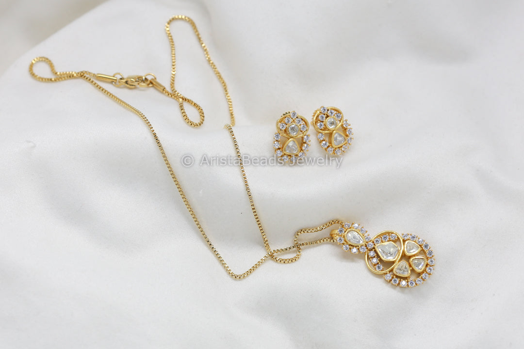 Dainty Moissanite Pendant Set