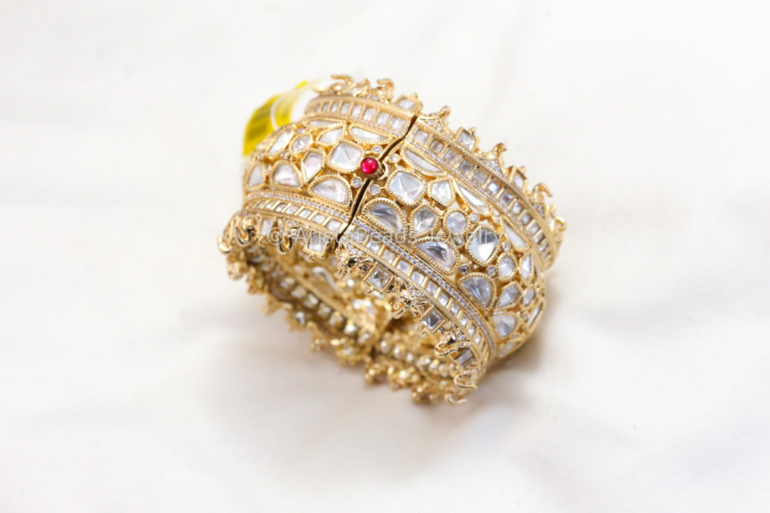 Gajraaj Kundan Polki Look Alike Bangle  (2.4 Openable)