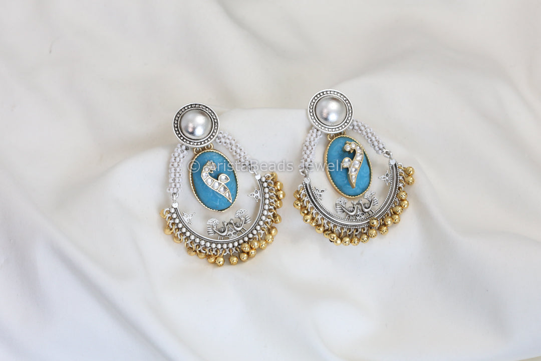 Dual Tone Carved Stone Earrings - Blue