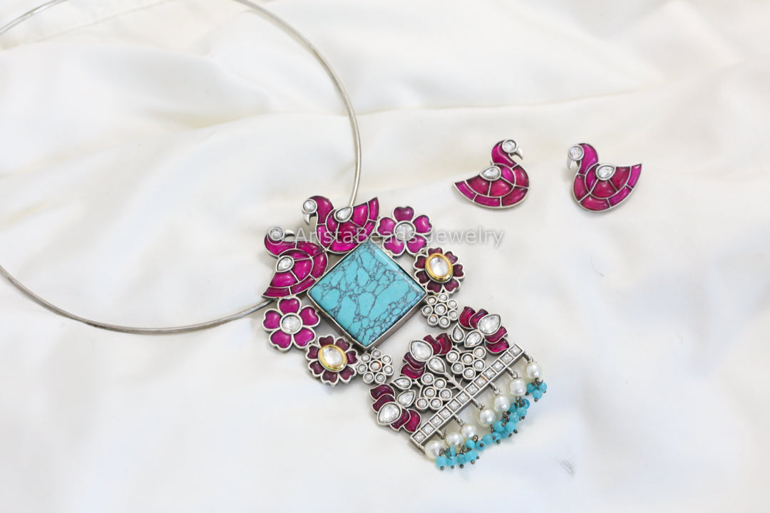 Turquoise Monalisa Stone Jadau Pendant Hasli Set