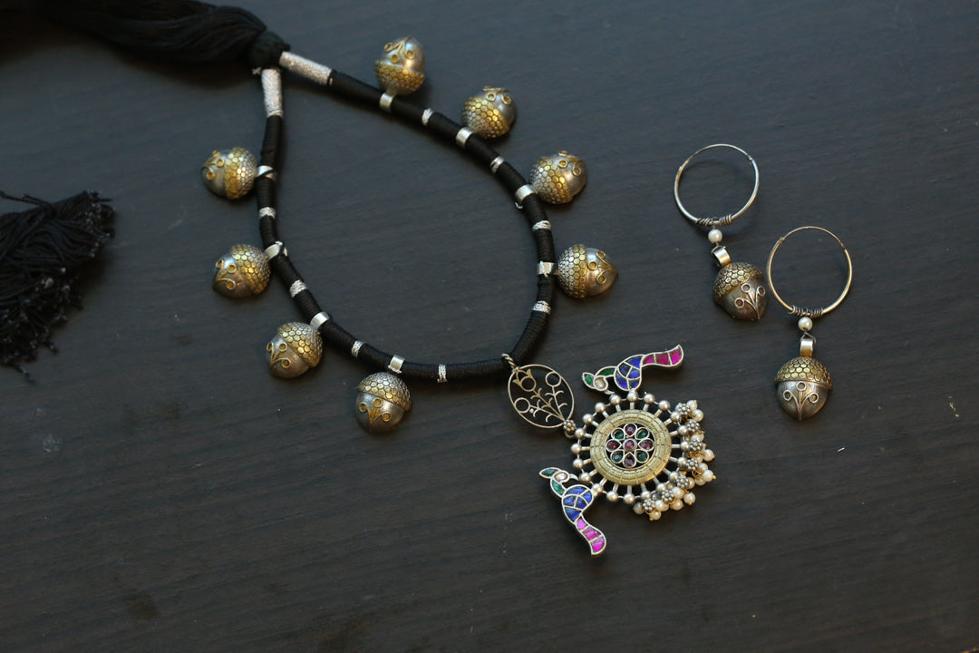 Dual Tone Fusion Kundan Necklace Set - Style 3
