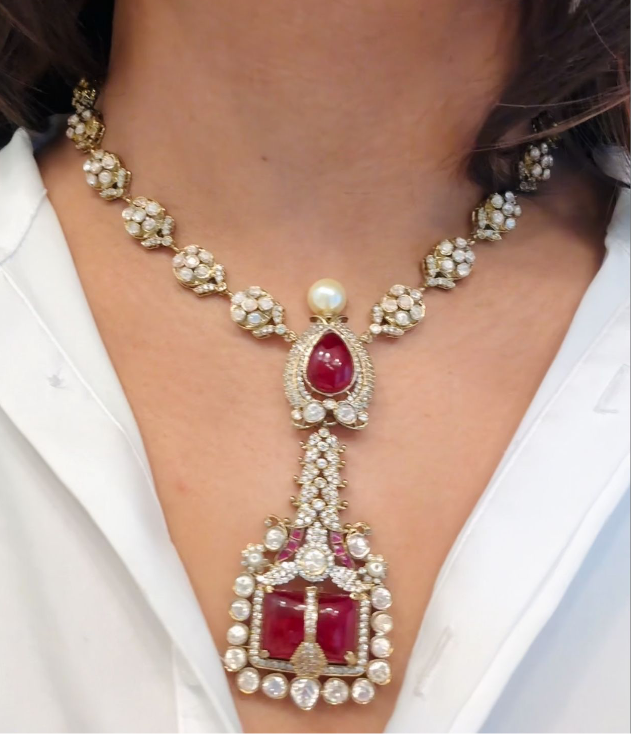 Anaya Victorian Moissanite & Pota Doublet Set - Red