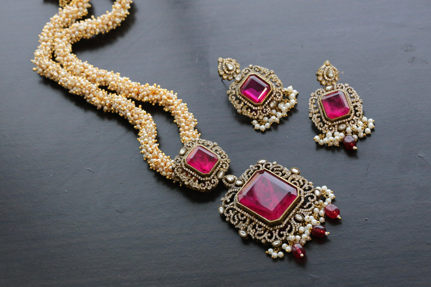 Tuheena Premium Doublet Necklace Set (103-74)