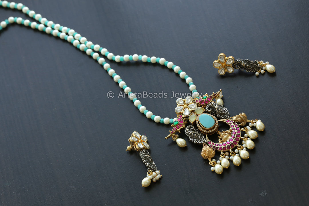 Handmade Jadau Necklace - Turquoise