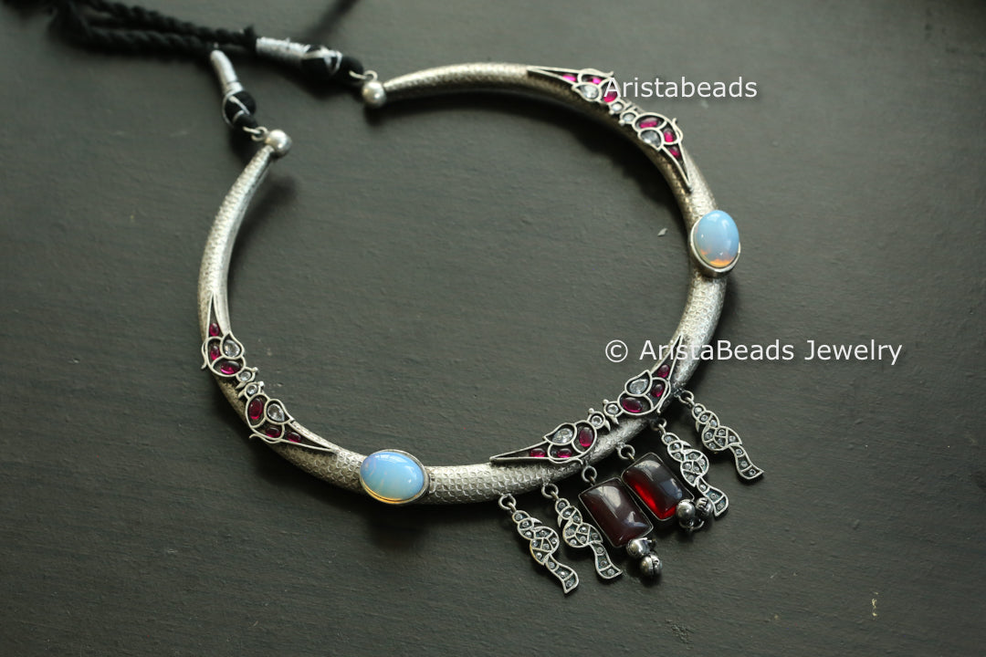Silver Look Hasli Necklace - Style 1
