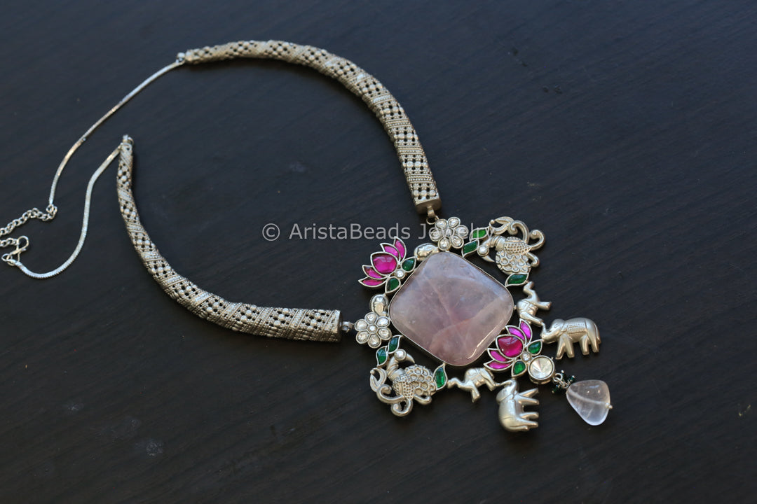 Rose Quartz Jadau Hasli Necklace - Oxidized