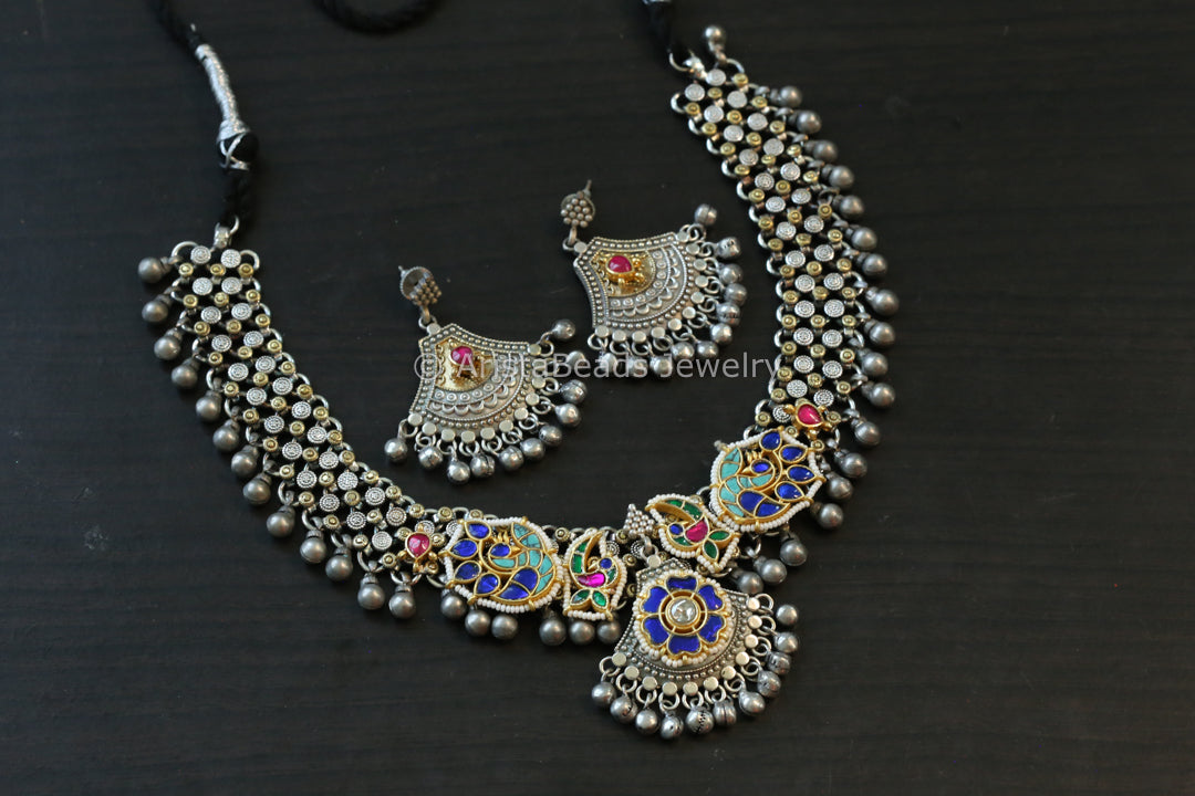 Silver Look Alike Fusion Kundan Necklace Set