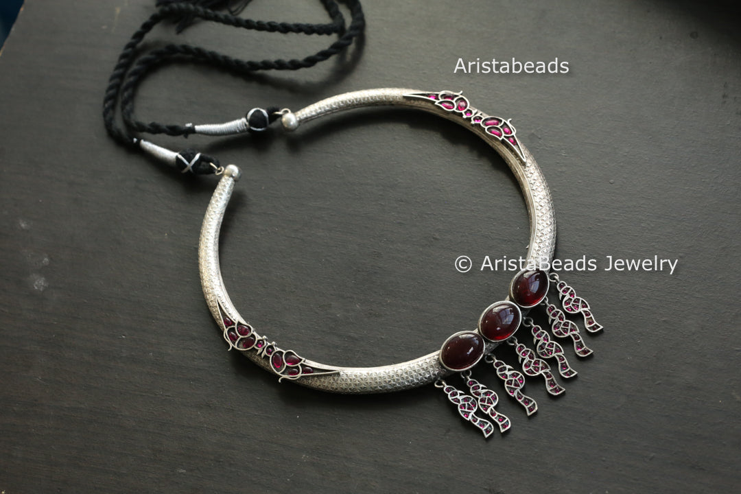 Silver Look Hasli Necklace - Style 3