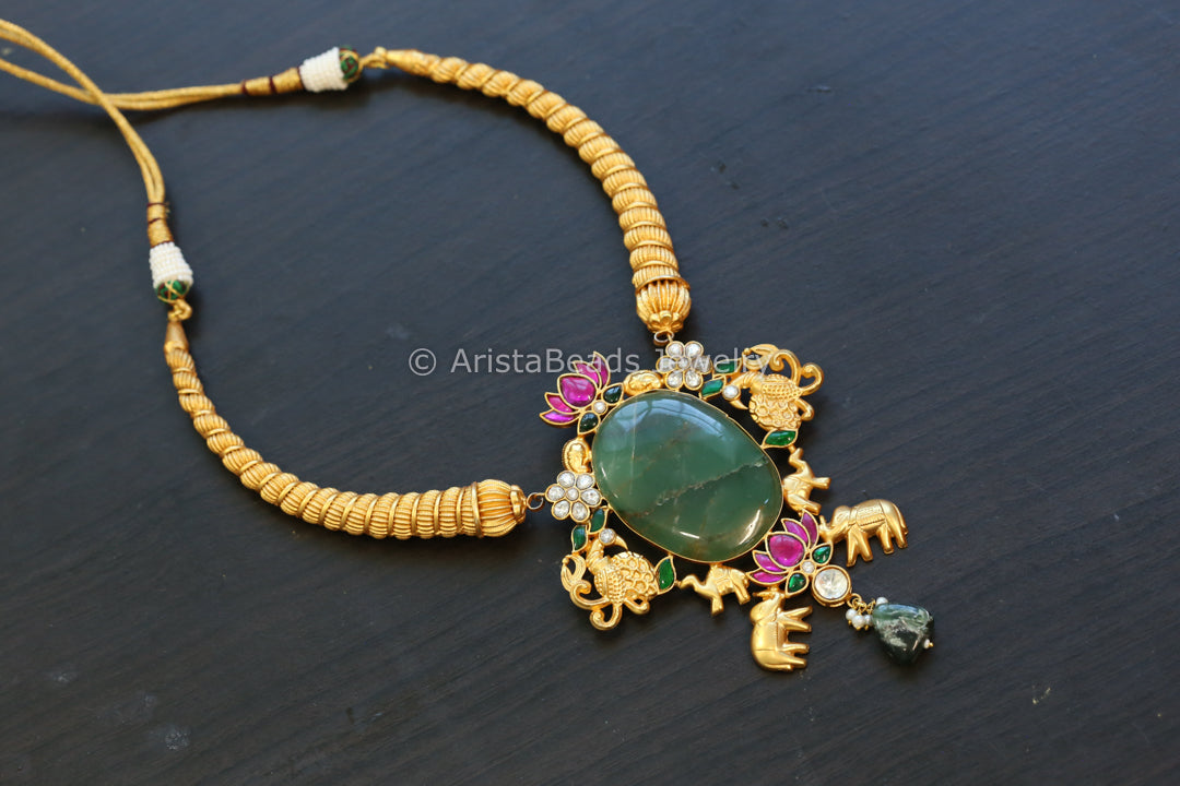 Green Quartz Jadau Hasli Necklace