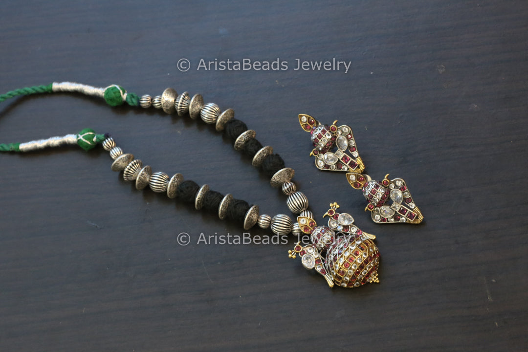 Kalash Silver Jadau Look Necklace Set - Black