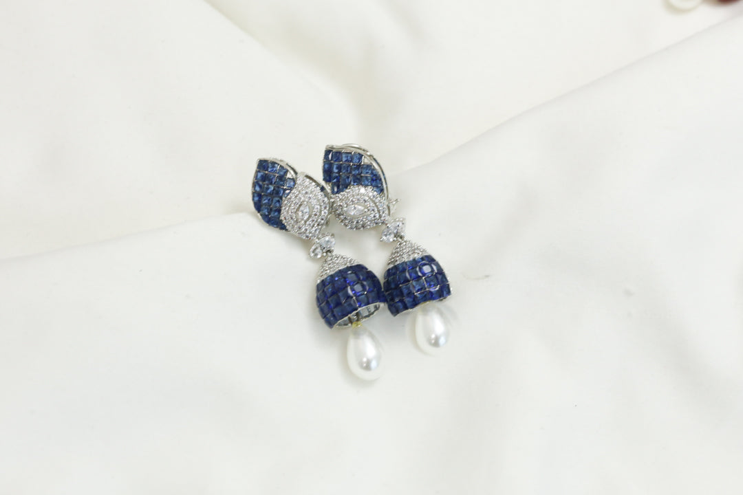 Cute Invisible Setting Jhumka