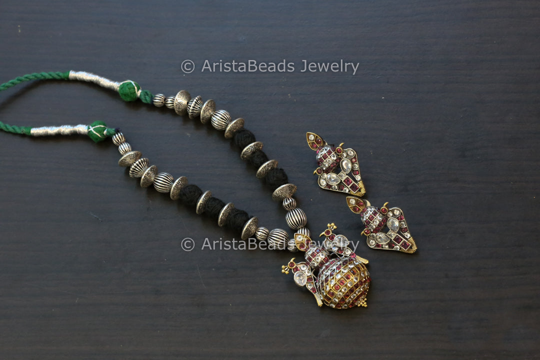 Kalash Silver Jadau Look Necklace Set - Black