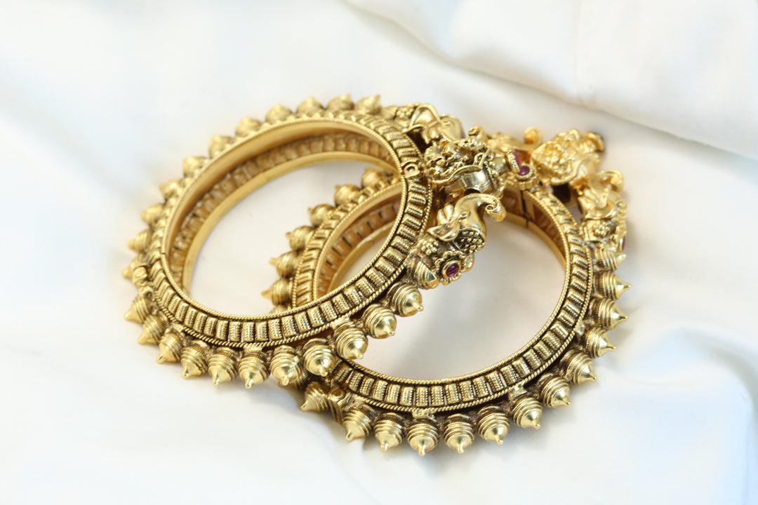 Antique Gold Pacheli Set (Openable 2.6)