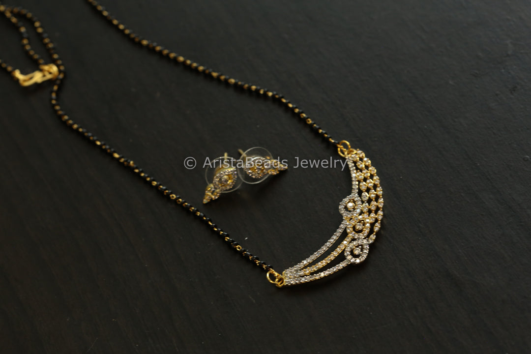 Black Bead Gold Necklace - Stye 3