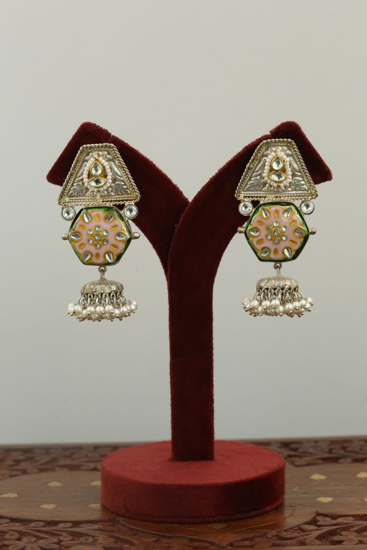 Kundan Enamel Dual Tone Jhumka