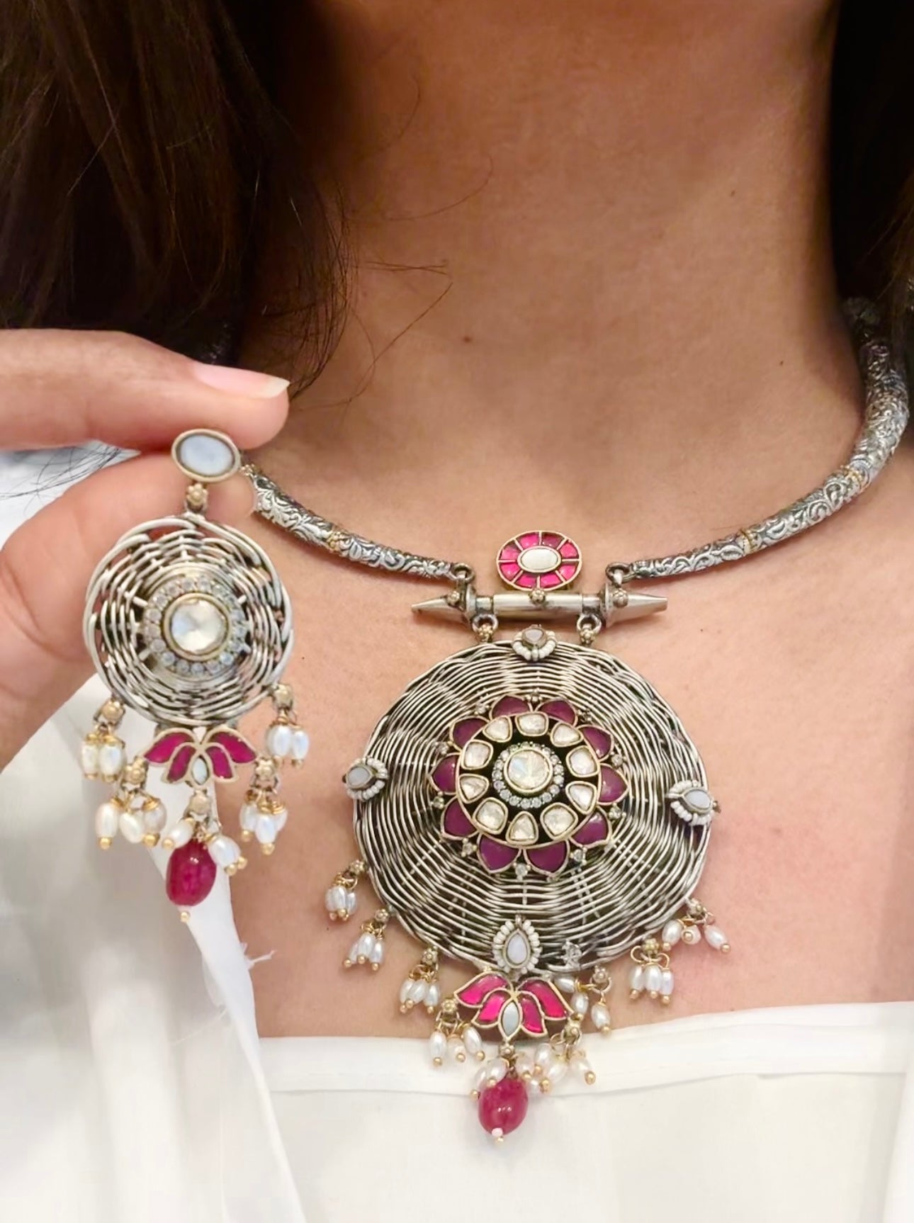 Next to Real Kundan Fusion Set (ABJ-N101-19)