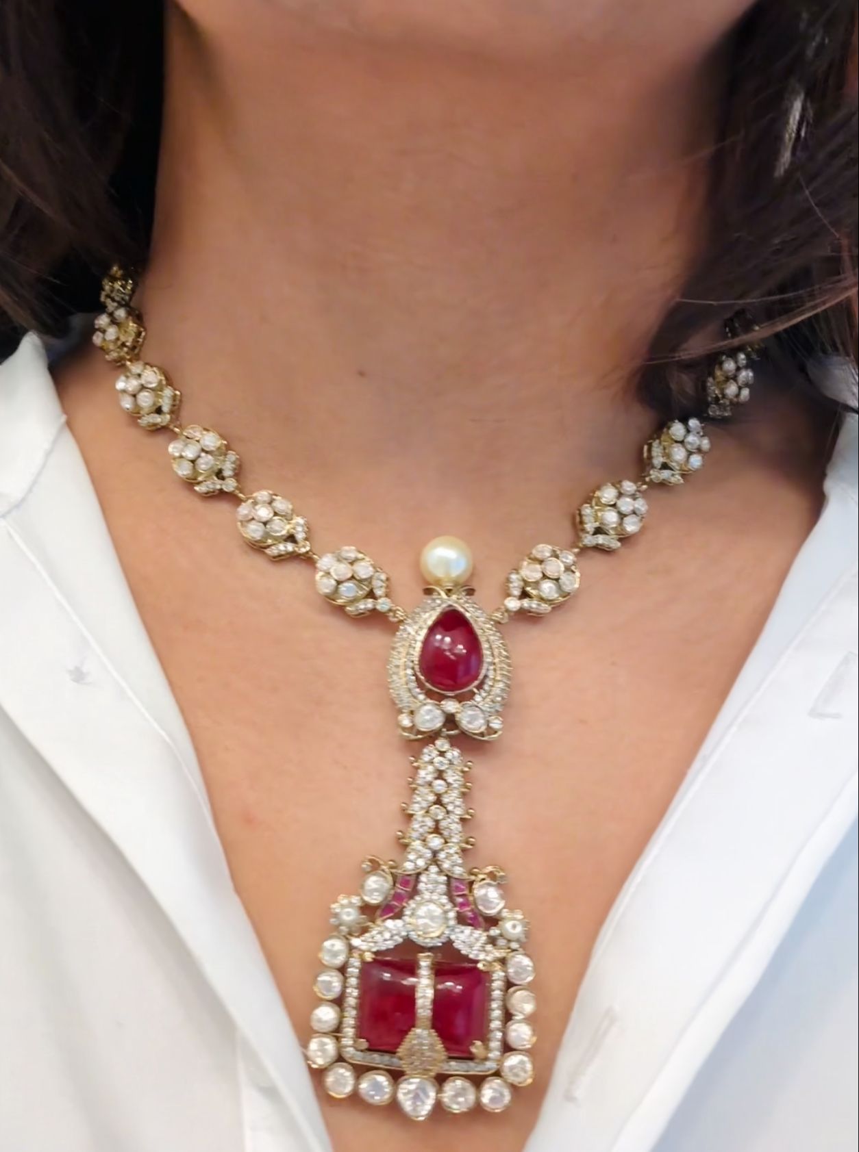 Anaya Victorian Moissanite & Pota Doublet Set - Red