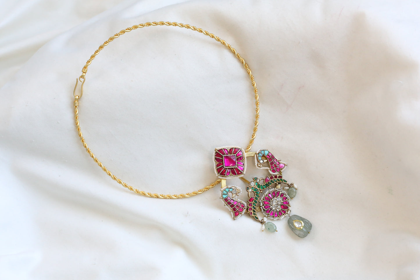 Samaira Fusion Jadau Kundan Hasli Necklace
