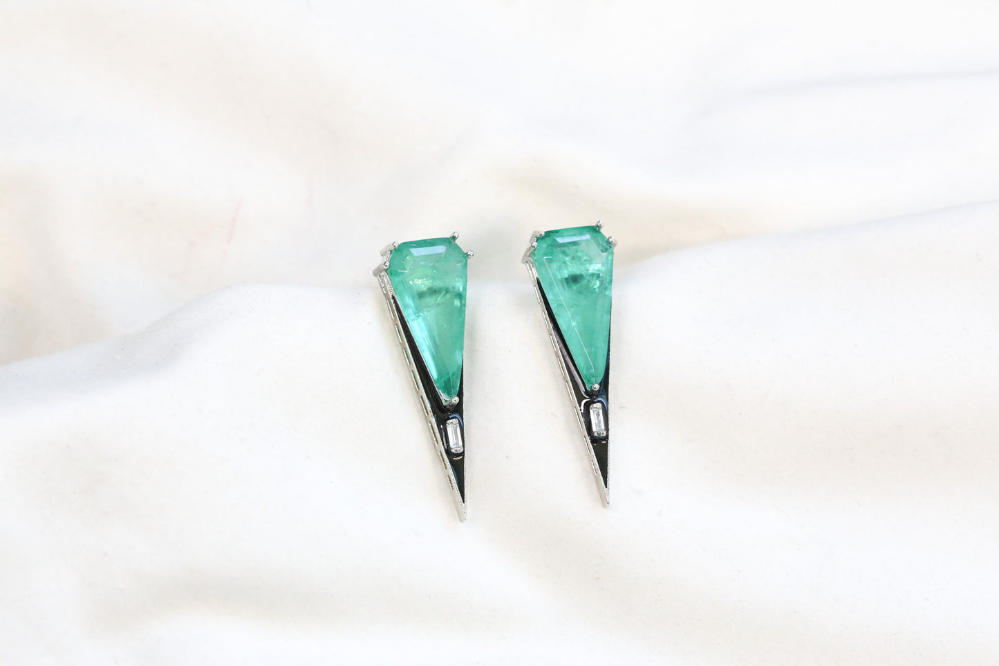 Roop Sea Green Doublet Studs