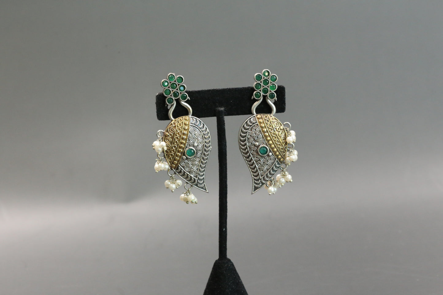 Dualtone Emerald Paisley Earrings