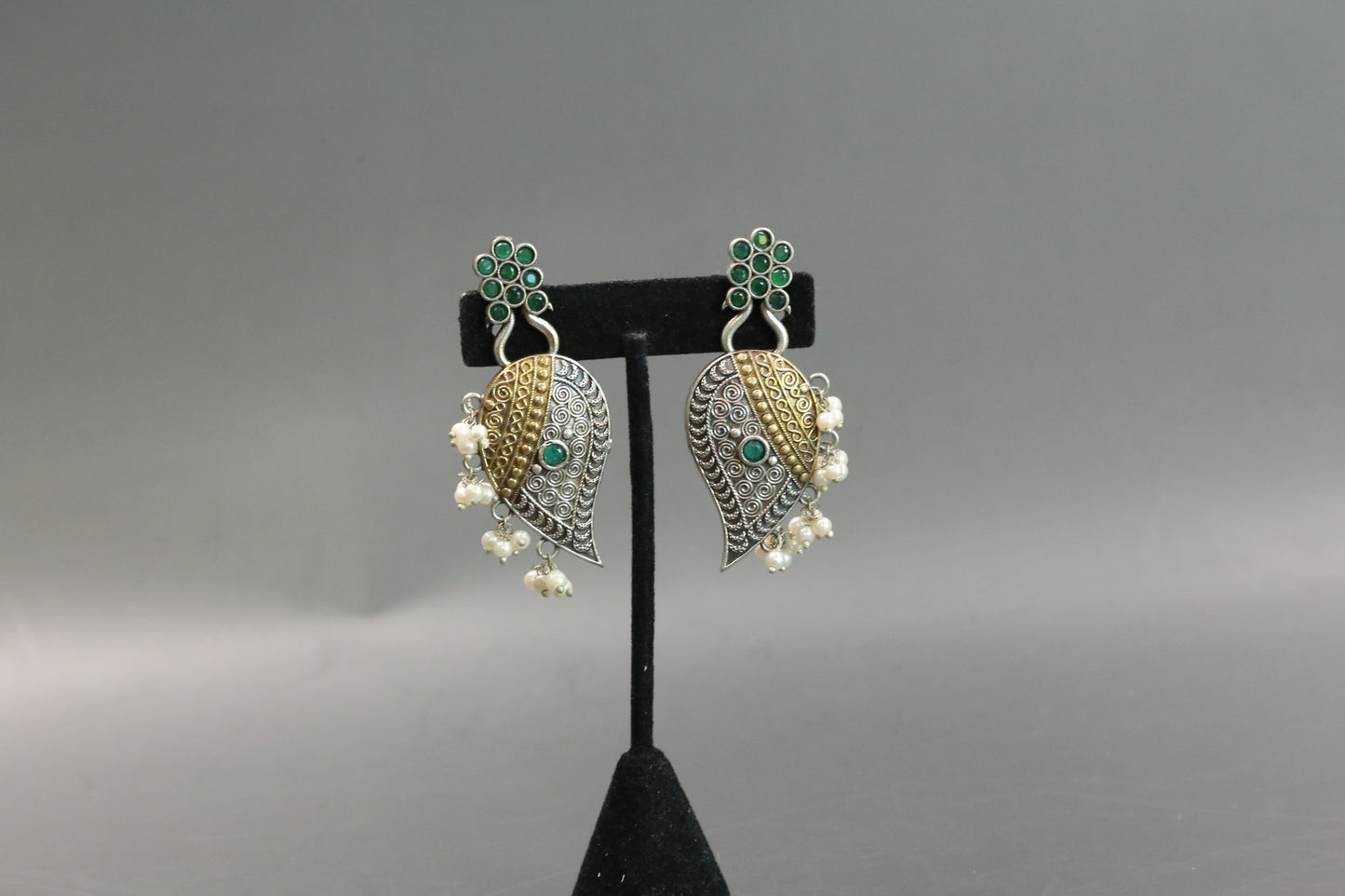 Dualtone Emerald Paisley Earrings