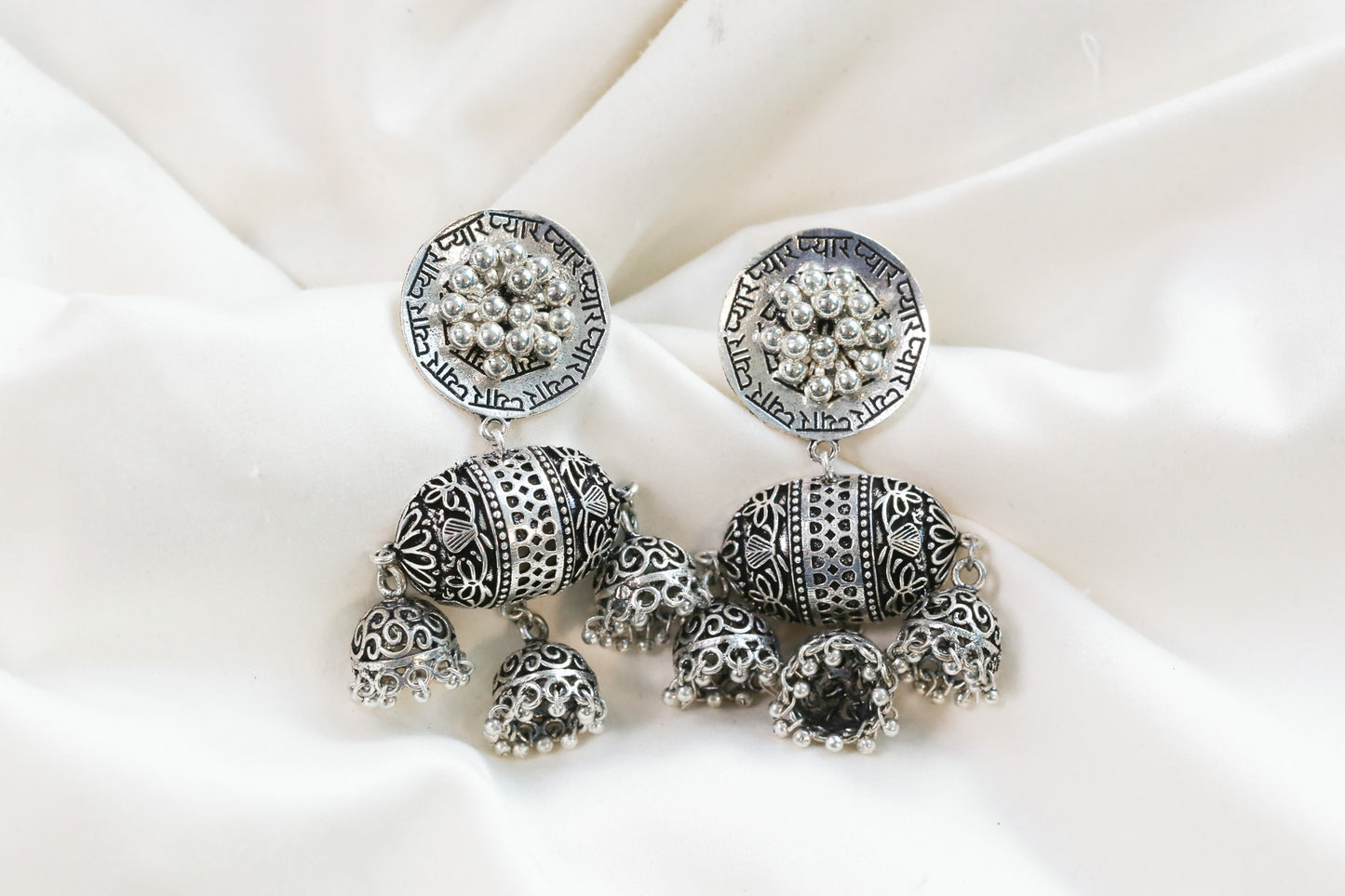 Pyar Silver Tone Jhumka