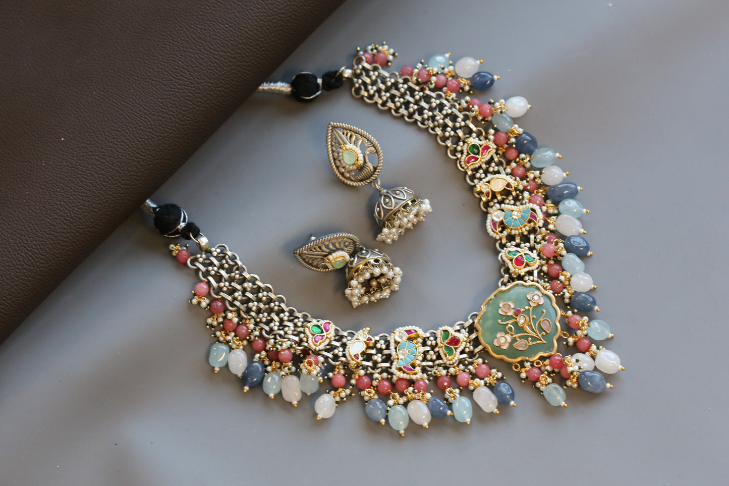 Designer Dual Tone Kundan Fusion Set