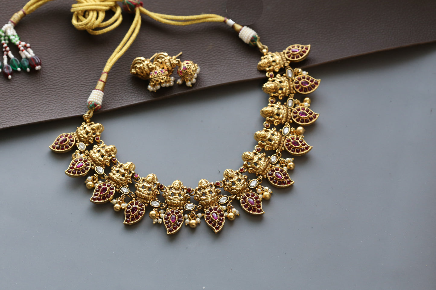 Lakshmi Kemp Jadau Necklace Set