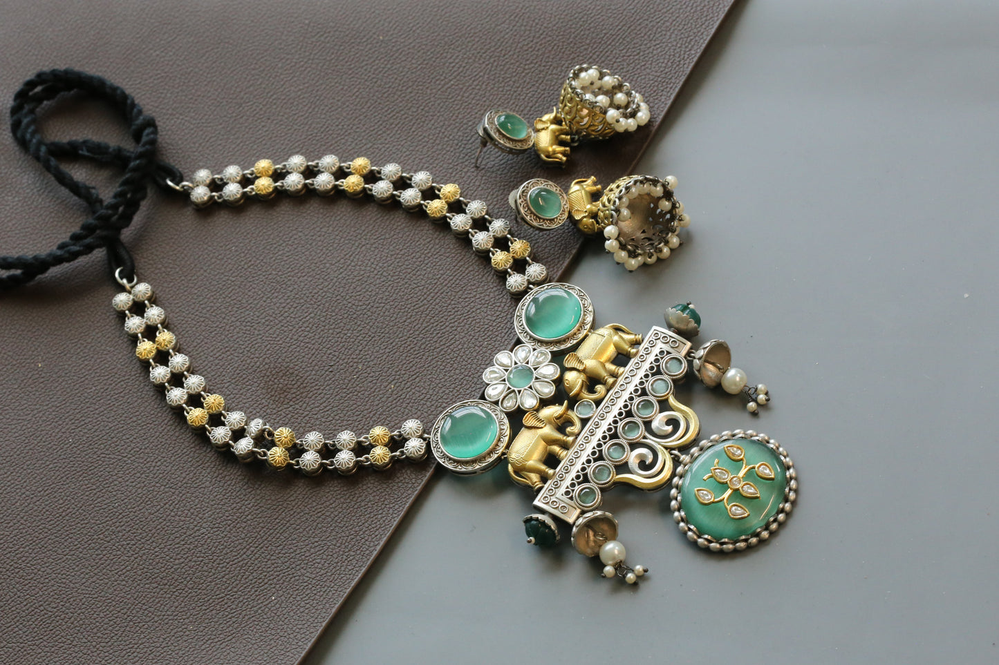 Seerat Silver Look Dual Tone Necklace Set - Mint