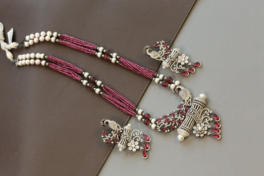 Long Victorian Polish Necklace Set - Ruby
