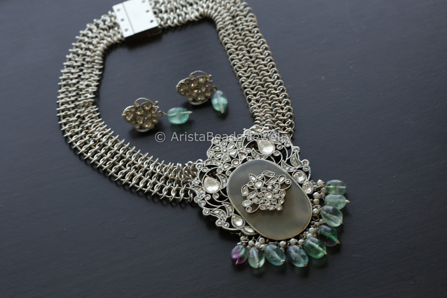 Contemporary One Of A Kind Kundan Necklace Set