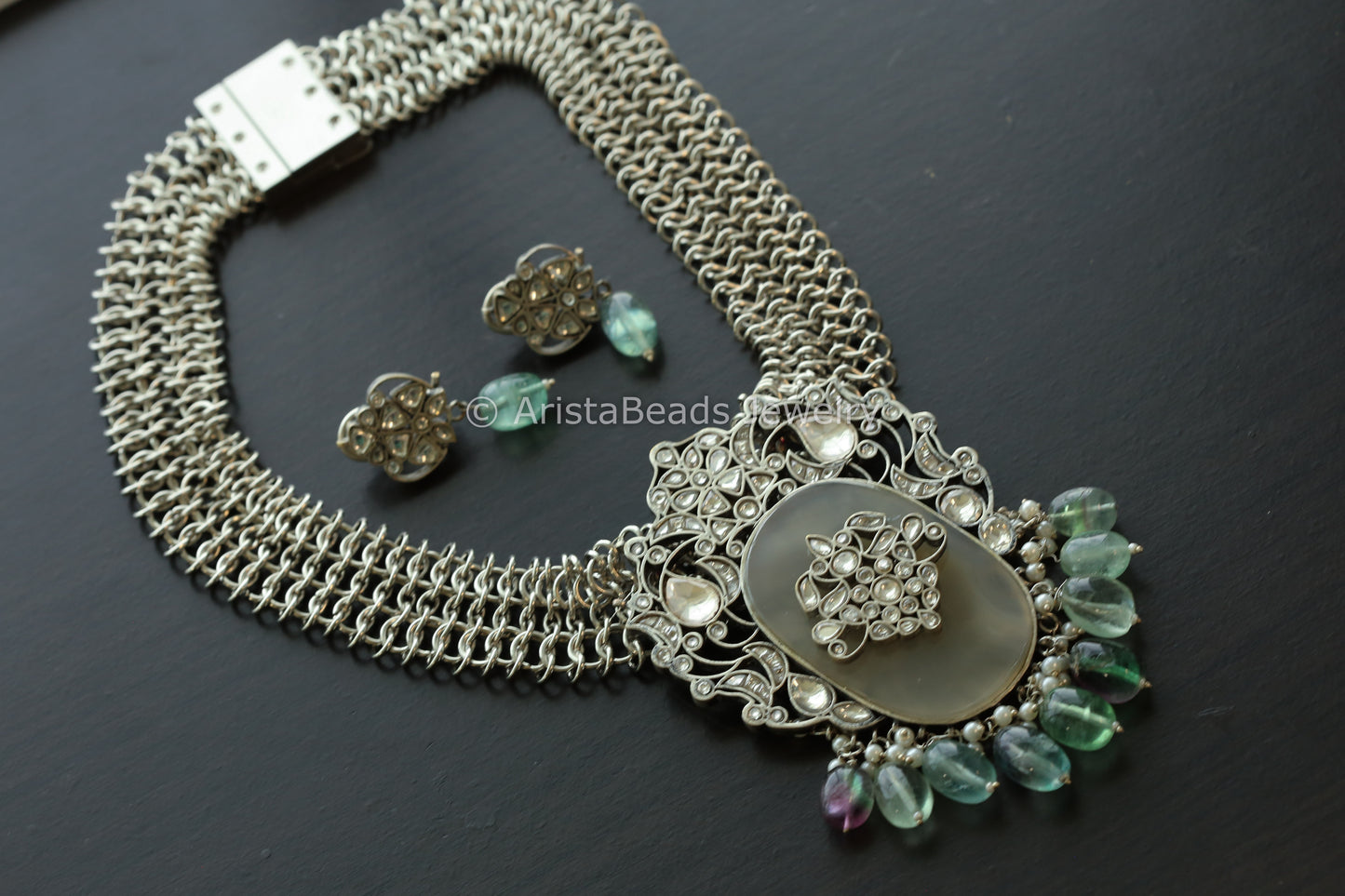 Contemporary One Of A Kind Kundan Necklace Set