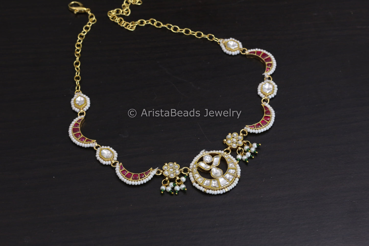 Sunheri Dainty Jadau Kundan Necklace