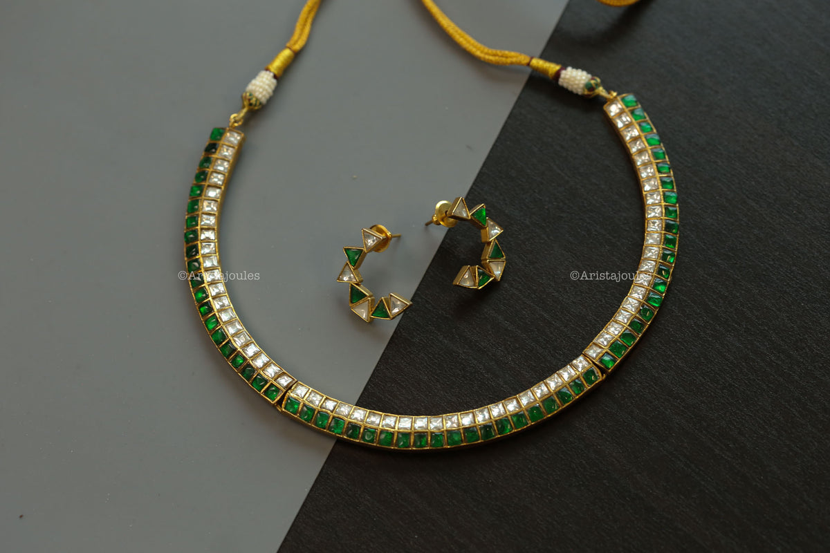 Rupa Kundan Jadau Hasli Necklace Set - Clear Green