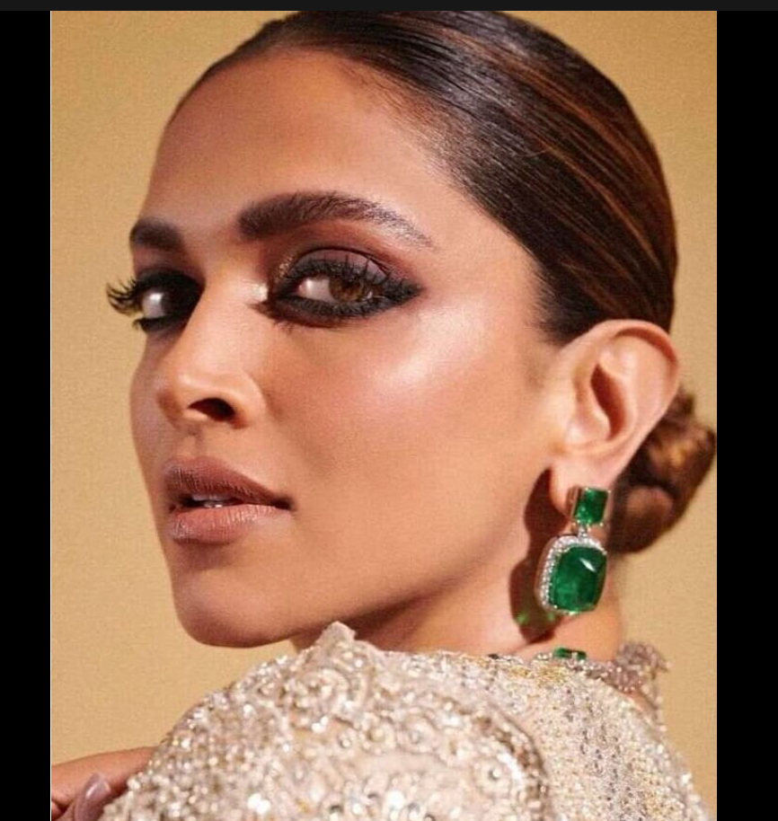 Deepika Green Doublet Earrings