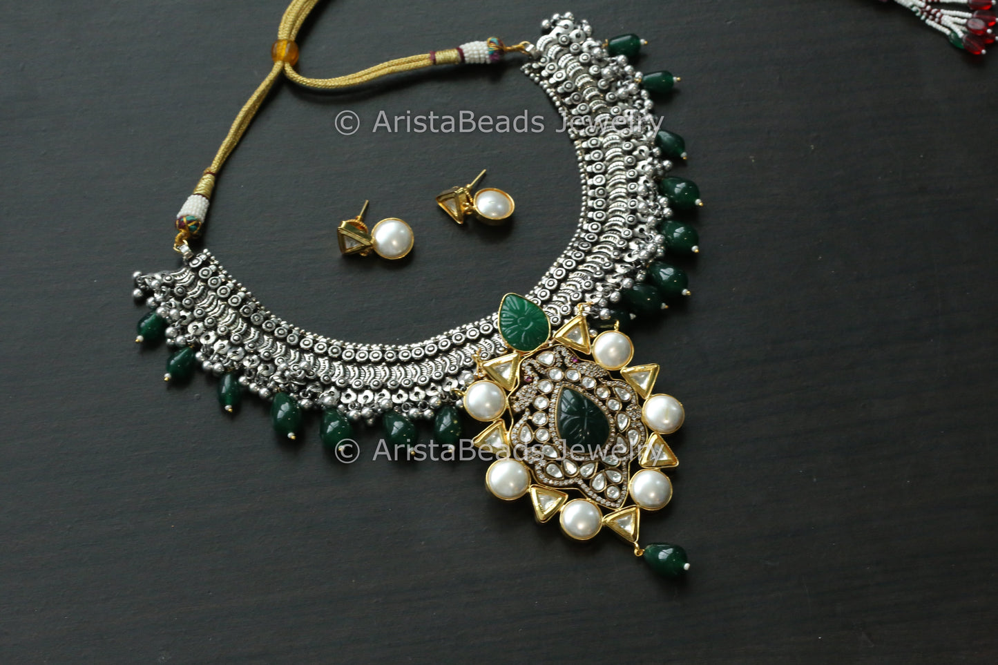 Contemporary Dual Tone Kundan Necklace
