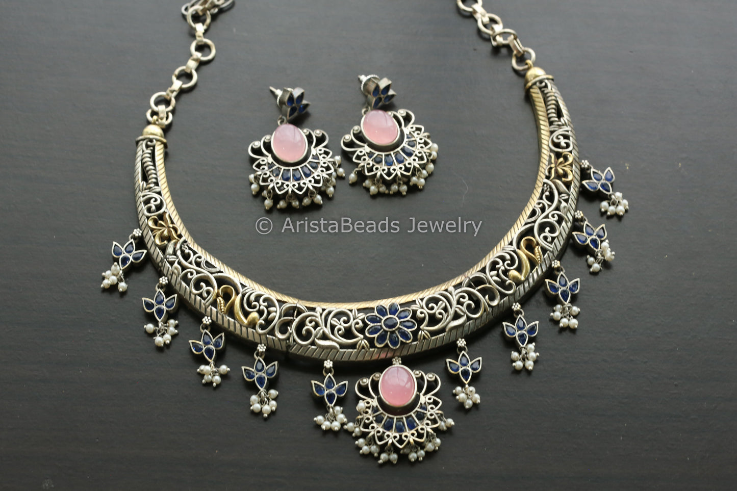 Dual Tone Hasli Necklace Set - Blue Pink