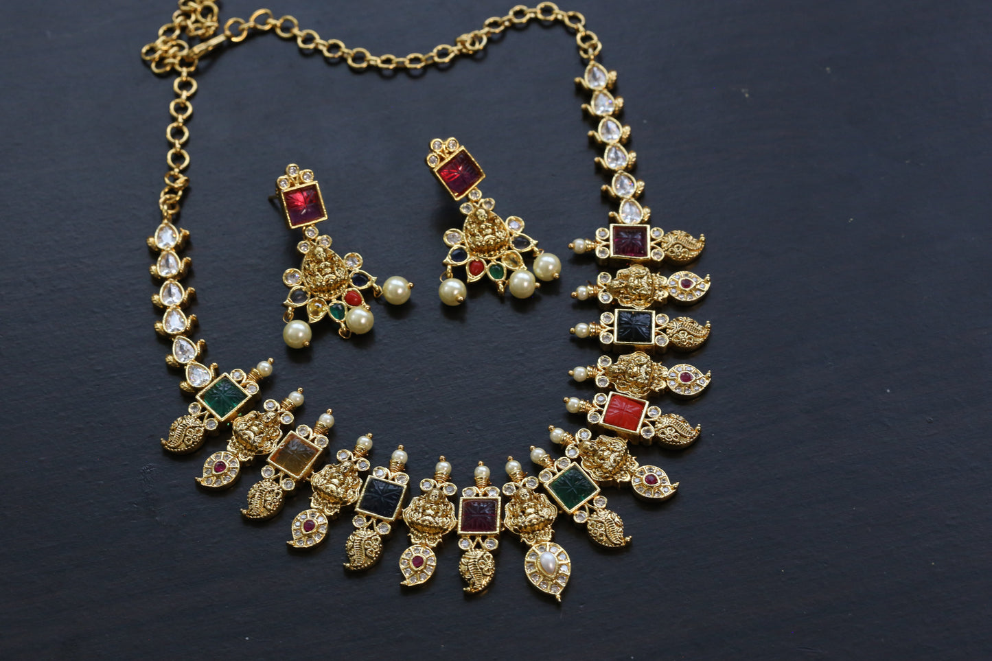 Carved Stone Navratan Necklace Set