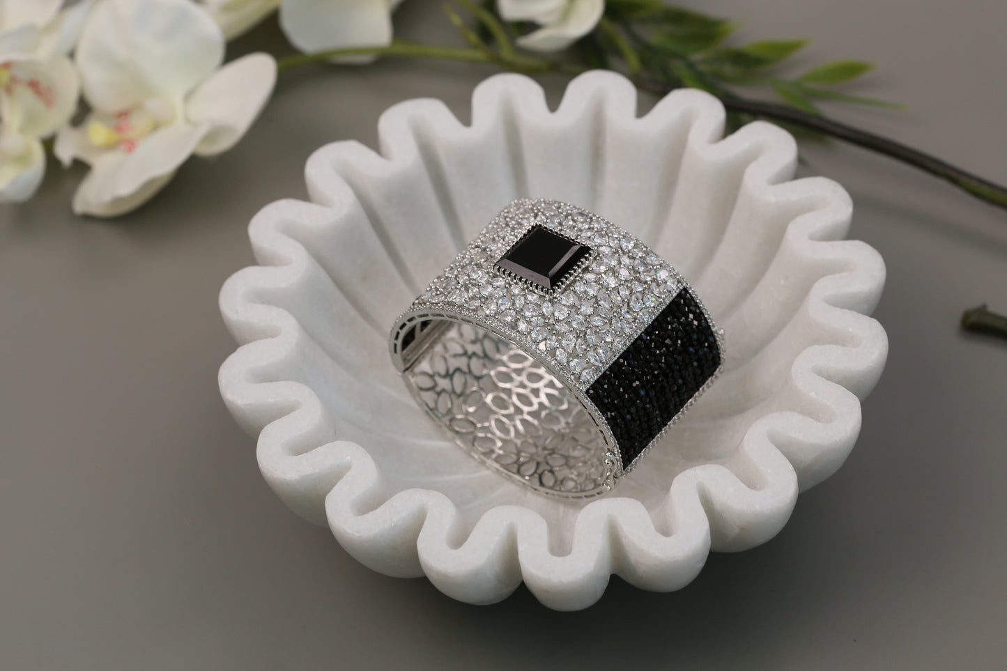 CZ & Crystal Beads Bangle Bracelet (Openable)