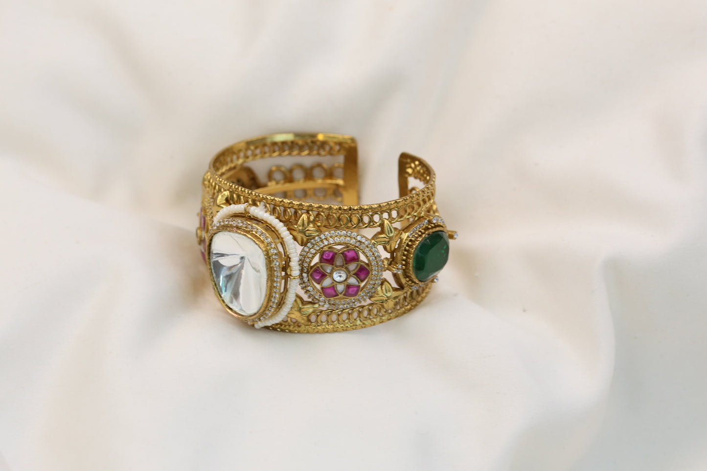 Silver Look Alike Polki, Doublet & Jadau Bracelet (Adjustable)