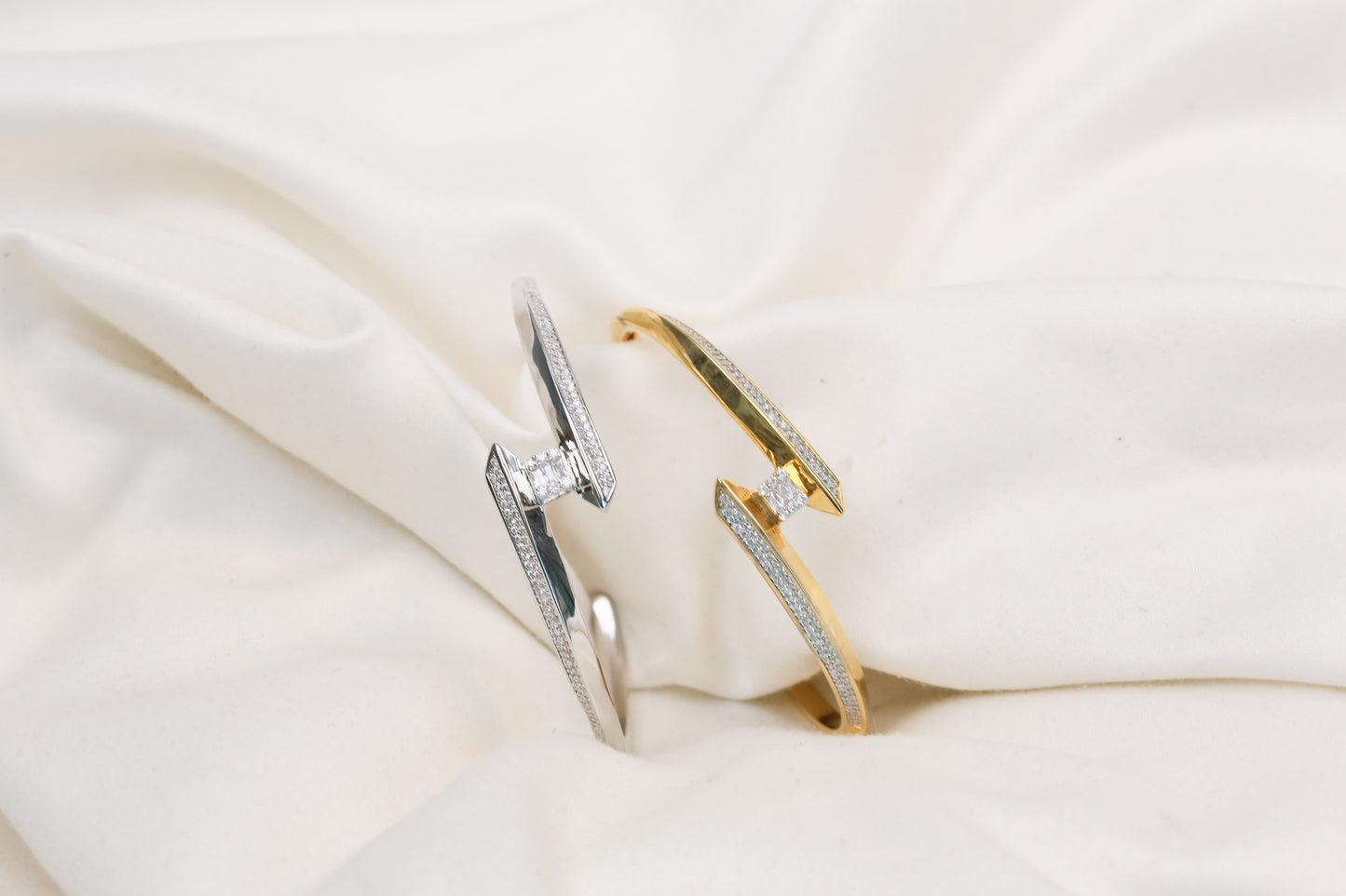 Openable Nano CZ Bracelet - ABJ-B101-18