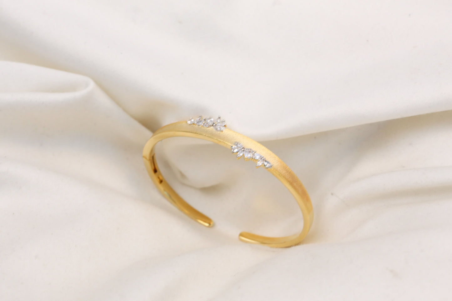 Openable Nano CZ Bracelet - ABJ-B101-19