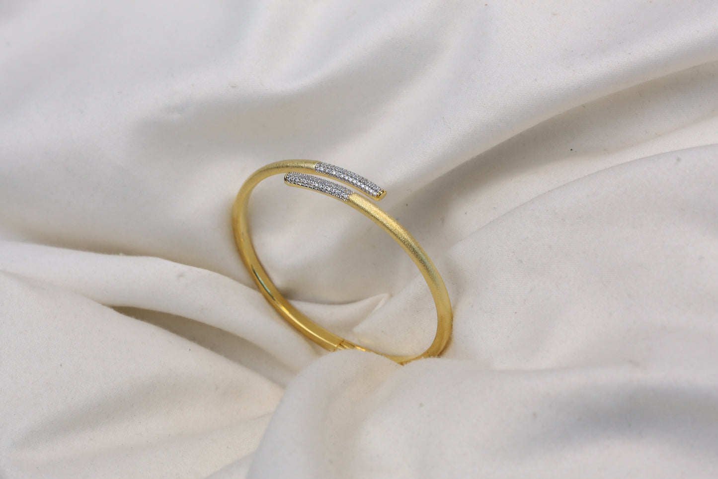 Openable Diamond Setting CZ Bracelet - ABJ-B101-21