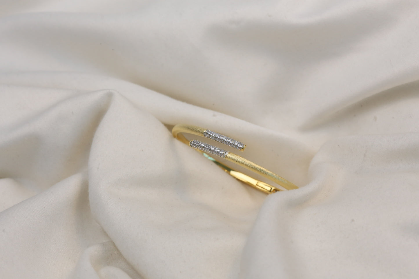 Openable Diamond Setting CZ Bracelet - ABJ-B101-21