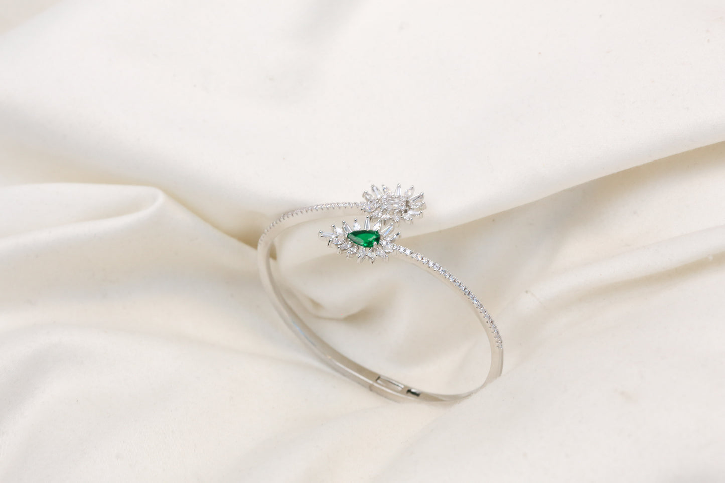 Openable Diamond Setting CZ Bracelet - ABJ-B101-23