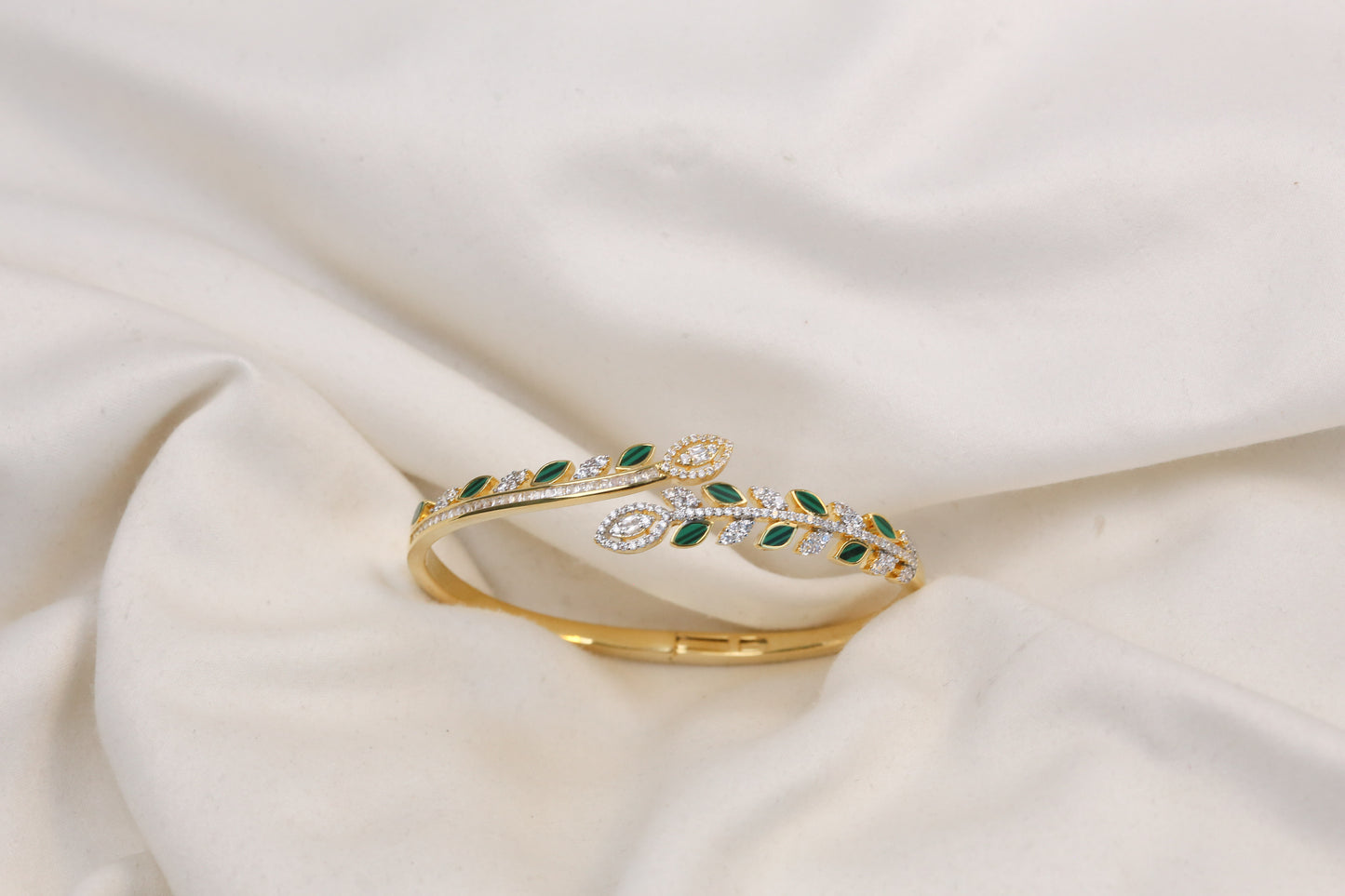 Openable Nano CZ & Semiprecious Bracelet - ABJ-B101-25