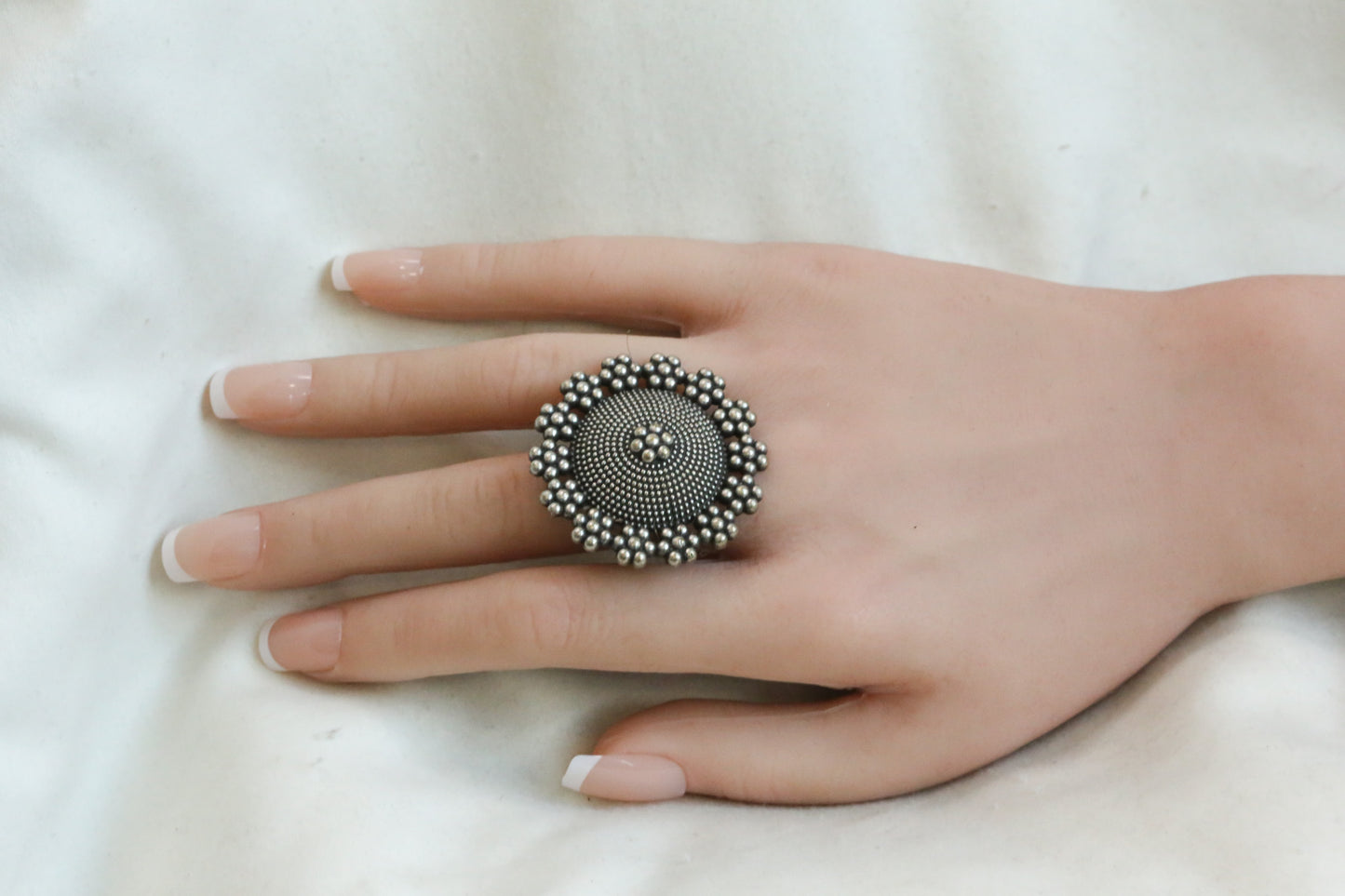 Oxidized Round Adjustable Ring